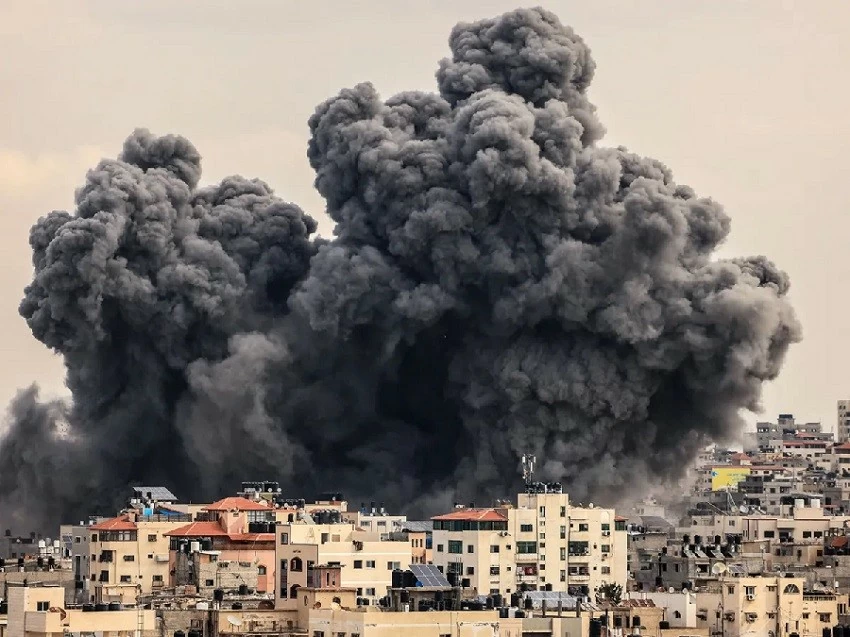 Xung đột ở Gaza: Nỗ lực đưa thỏa thuận ngừng bắn 'cập bến', Ngoại trưởng Mỹ đến Ai Cập, khối Arab cảnh báo về quan điểm 'khoan dung' của phương Tây Xung đột ở Gaza: Nỗ lực đưa thỏa thuận ngừng bắn 'cập bến', Ngoại trưởng Mỹ đến Ai Cập, khối Arab cảnh báo về quan điểm 'khoan dung' của phương Tây