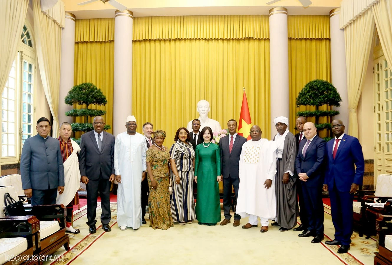 Bộ Ngoại giao tiếp nhận bản sao Thư ủy nhiệm bổ nhiệm Đại sứ tại Việt Nam Bộ Ngoại giao tiếp nhận bản sao Thư ủy nhiệm bổ nhiệm Đại sứ tại Việt Nam