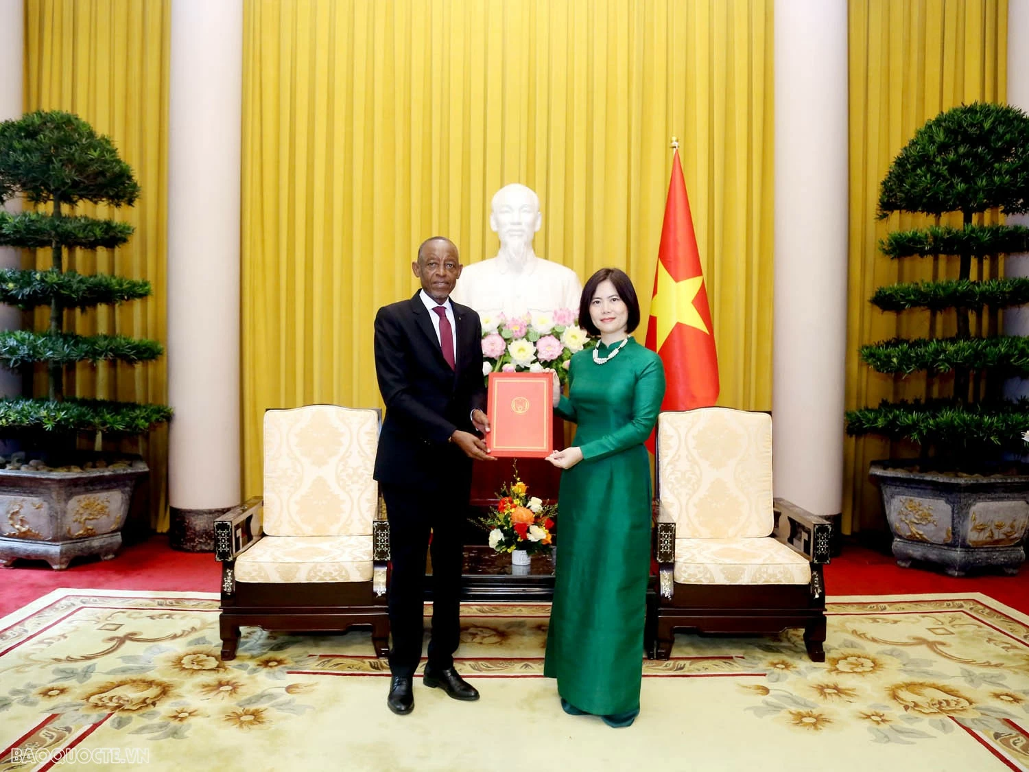 Bộ Ngoại giao tiếp nhận bản sao Thư ủy nhiệm bổ nhiệm Đại sứ tại Việt Nam Bộ Ngoại giao tiếp nhận bản sao Thư ủy nhiệm bổ nhiệm Đại sứ tại Việt Nam