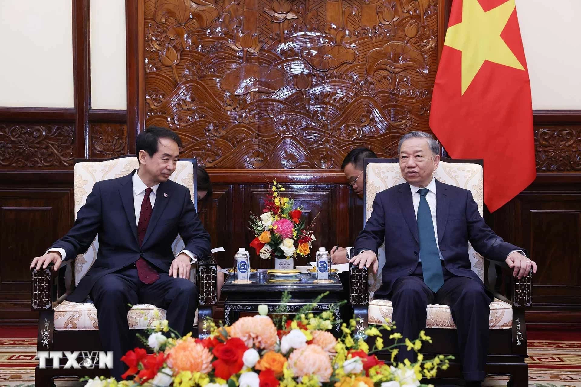 Tổng Bí thư, Chủ tịch nước Tô Lâm tiếp xã giao Đại sứ Trung Quốc tại Việt Nam Hà Vĩ Tổng Bí thư, Chủ tịch nước Tô Lâm tiếp xã giao Đại sứ Trung Quốc tại Việt Nam Hà Vĩ