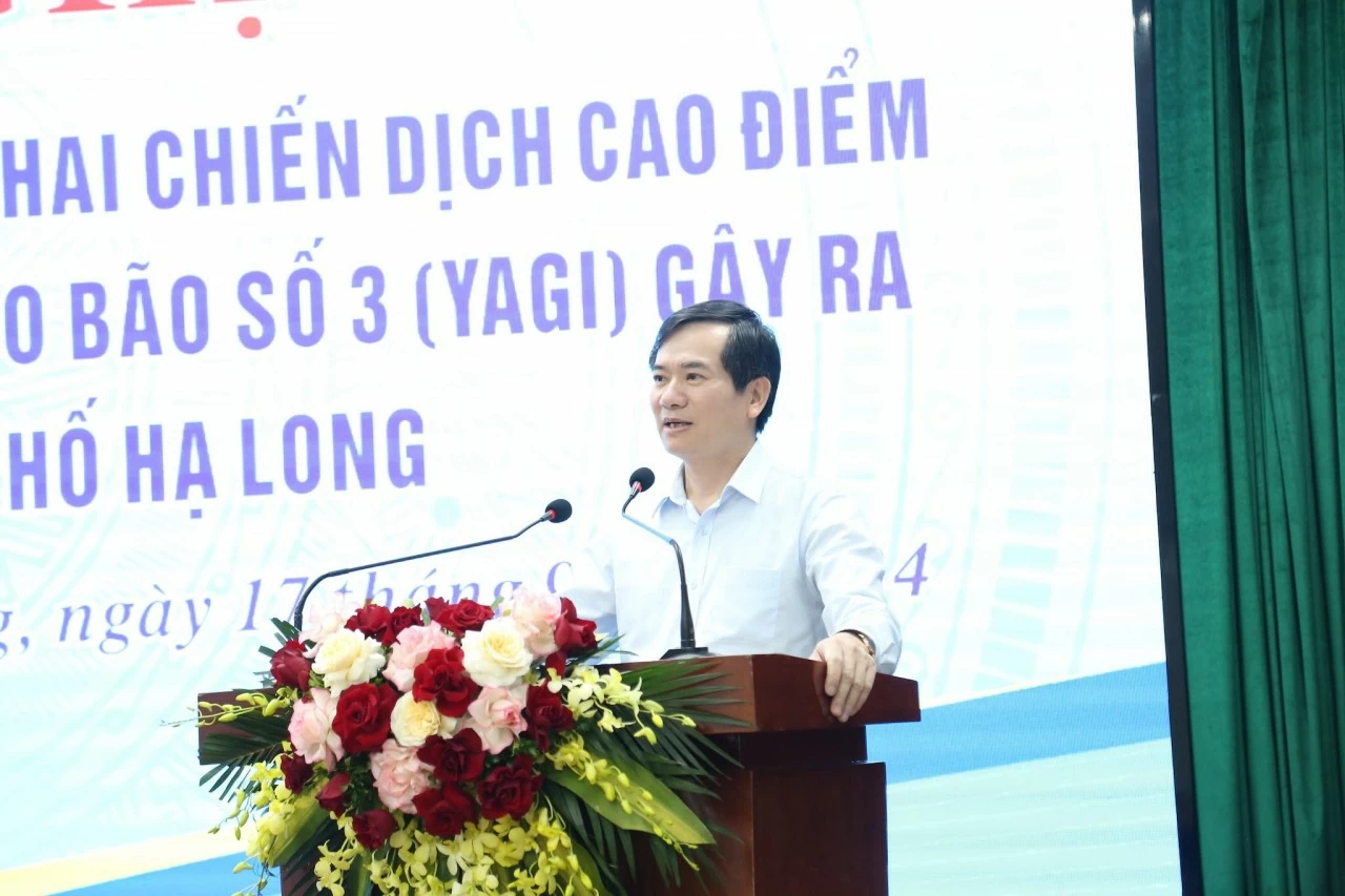 Quảng Ninh: TP. Hạ Long tổng kết chiến dịch cao điểm 7 ngày đêm khắc phục hậu quả do bão Yagi gây ra Quảng Ninh: TP. Hạ Long tổng kết chiến dịch cao điểm 7 ngày đêm khắc phục hậu quả do bão Yagi gây ra