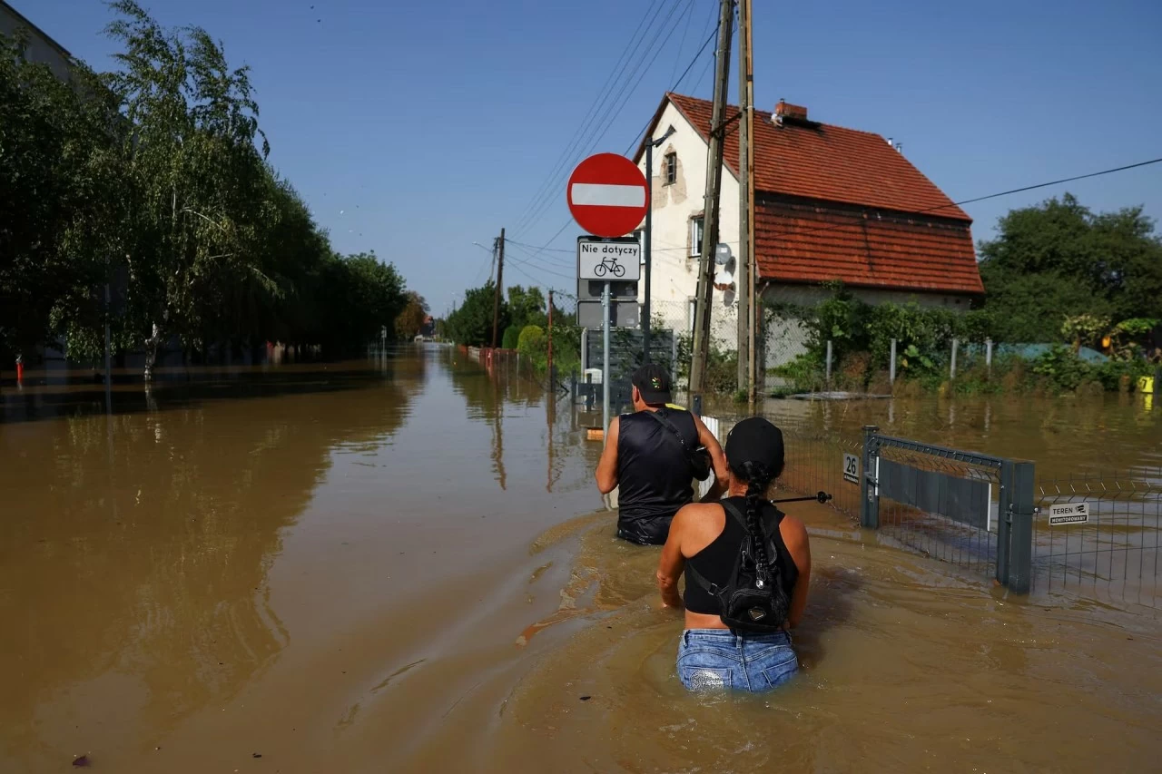 Nhiều khu vực ở châu Âu mênh mông biển nước sau đợt mưa lũ lịch sử Nhiều khu vực ở châu Âu mênh mông biển nước sau đợt mưa lũ lịch sử