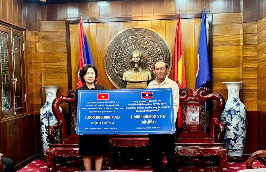 Đảng bộ, Chính quyền tỉnh Luang Prabang thăm hỏi, ủng hộ giúp đỡ các tỉnh Việt Nam khắc phục hậu quả sau bão Yagi Đảng bộ, chính quyền tỉnh Luang Prabang, Lào thăm hỏi, ủng hộ giúp đỡ các tỉnh Việt Nam khắc phục hậu quả sau bão Yagi