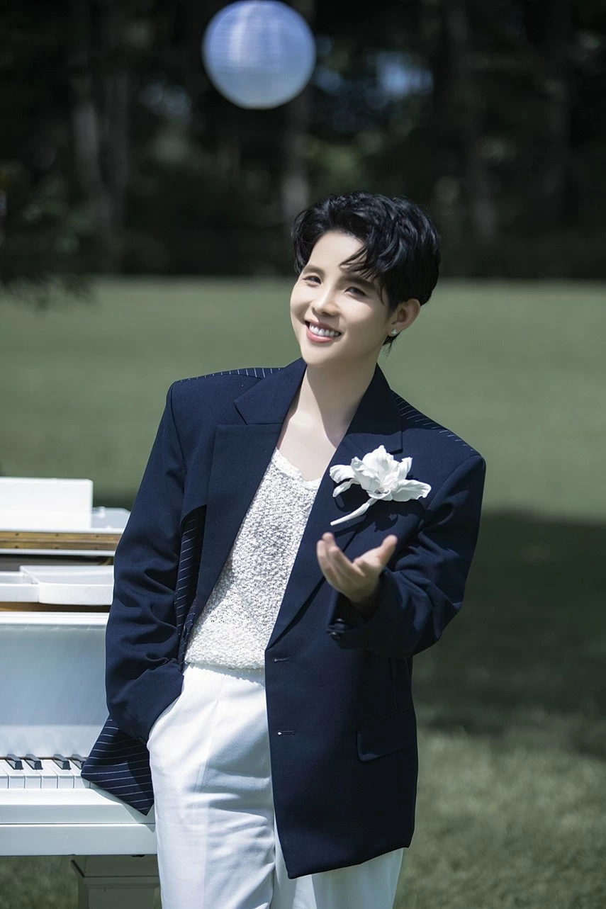 MV Chỉ cần có nhau: 'Bản tình ca' mùa cưới 2024 làm rung động trái tim của Vũ Cát Tường MV Chỉ cần có nhau: 'Bản tình ca' mùa cưới 2024 làm rung động trái tim của Vũ Cát Tường