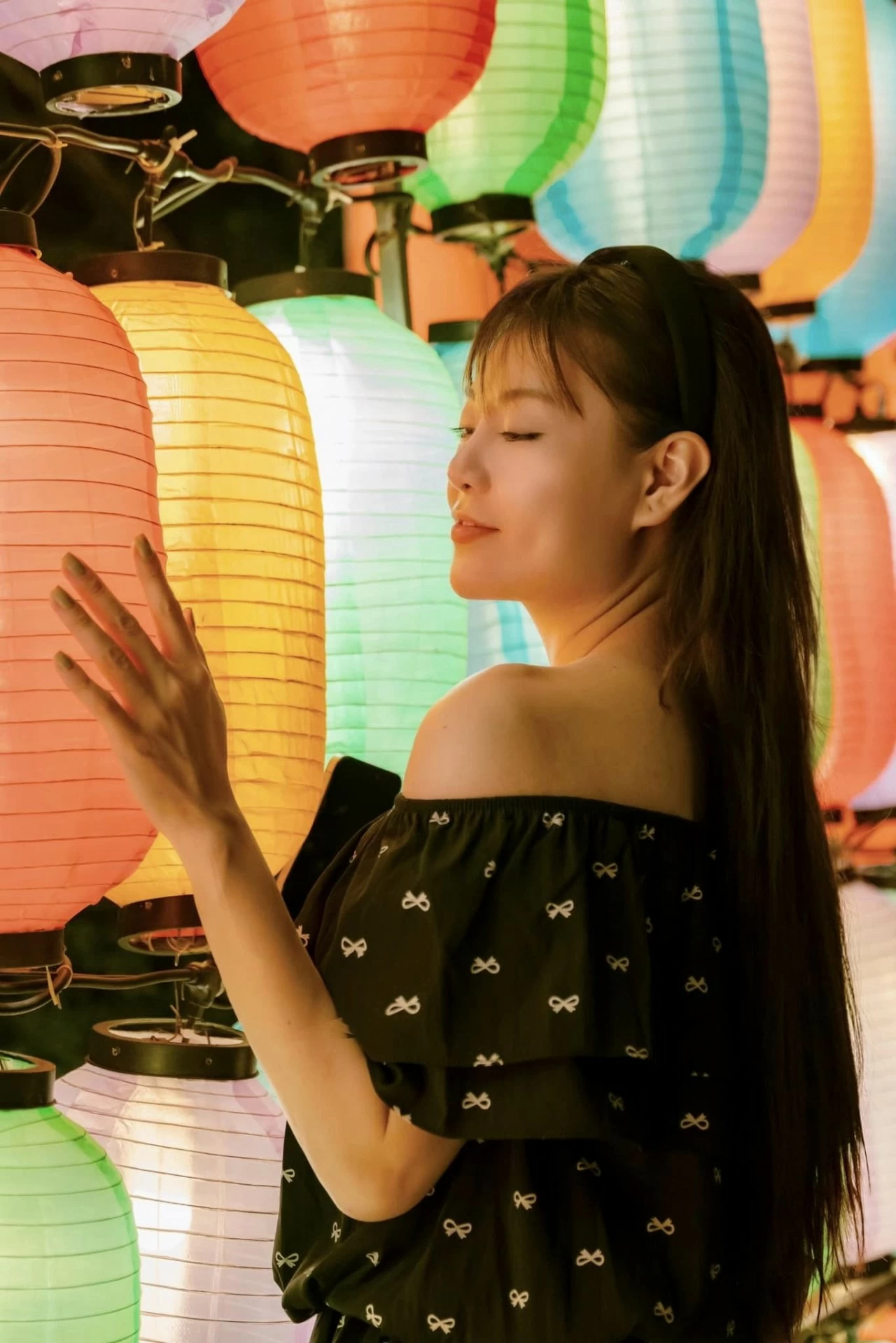 Phút đời thường dịu dàng của diễn viên Thanh Hương phim Cuộc đời vẫn đẹp sao Phút đời thường dịu dàng của diễn viên Thanh Hương phim Cuộc đời vẫn đẹp sao