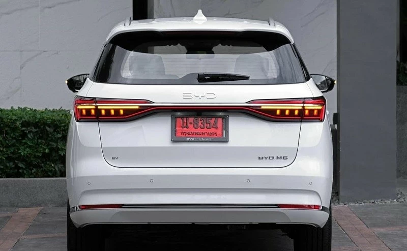 Đại lý nhận cọc xe điện BYD M6, dự kiến ra mắt khách hàng Việt vào tháng 10/2024 Đại lý nhận cọc xe điện BYD M6, dự kiến ra mắt khách hàng Việt vào tháng 10/2024