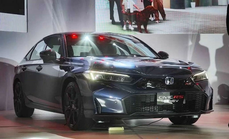 Honda Civic e:HEV 2025 trình làng tại thị trường Philippines Honda Civic e:HEV 2025 trình làng tại thị trường Philippines