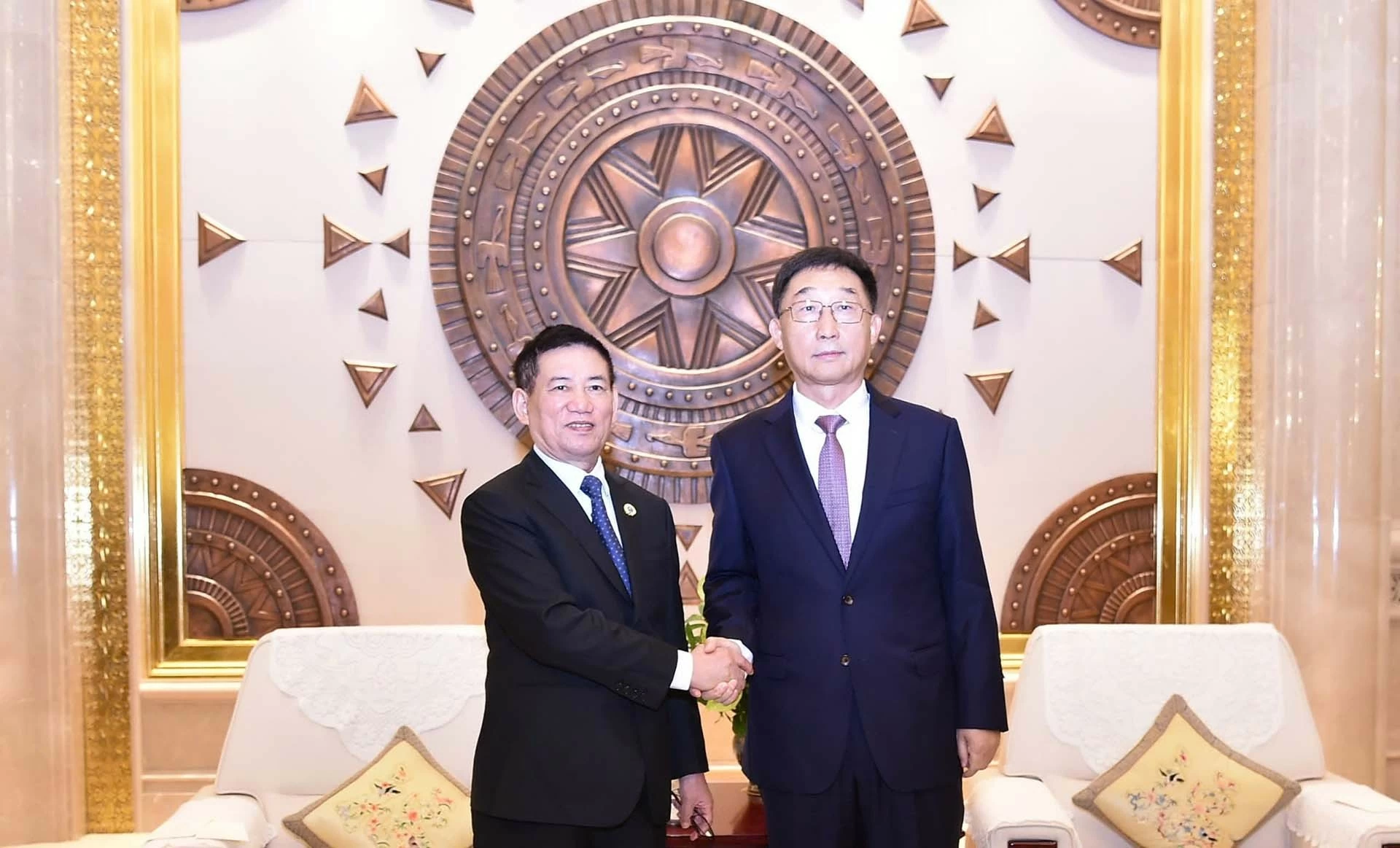 Phó Thủ tướng Hồ Đức Phớc hội kiến Bí thư Khu ủy Quảng Tây, Trung Quốc Phó Thủ tướng Hồ Đức Phớc hội kiến Bí thư Khu ủy Quảng Tây, Trung Quốc