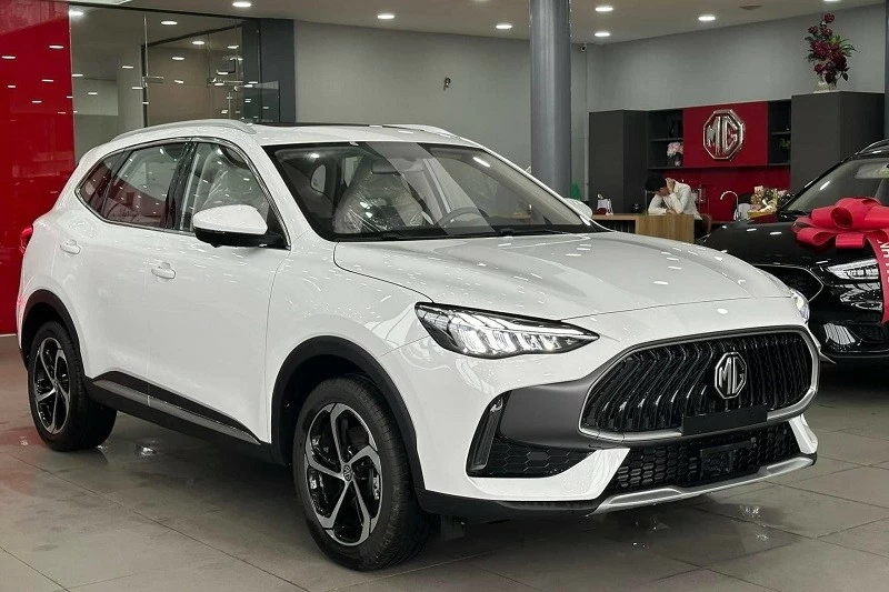 Những mẫu xe đa dụng cỡ C giảm giá hơn 100 triệu trong tháng 9/2024 Những mẫu xe đa dụng cỡ C giảm giá hơn 100 triệu trong tháng 9/2024