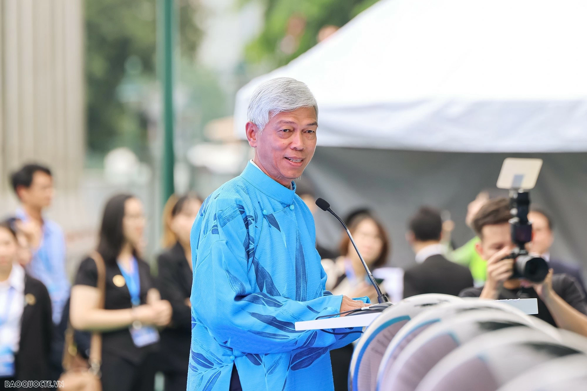 Đối thoại hữu nghị 2024: Lễ công bố biểu tượng hữu nghị quốc tế TP. Hồ Chí Minh Đối thoại hữu nghị 2024: Lễ công bố biểu tượng hữu nghị quốc tế TP. Hồ Chí Minh