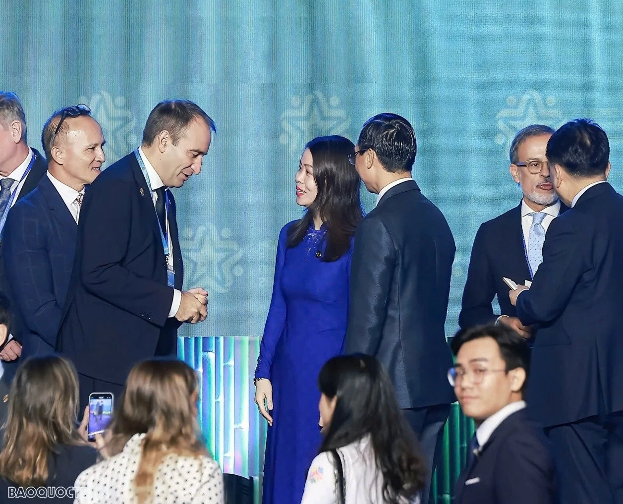 Hành trình chuyển đổi công nghiệp: Các Thành phố không thể đi một mình, hợp tác quốc tế tạo cơ hội phát triển mới Hành trình chuyển đổi công nghiệp: Các Thành phố không thể đi một mình, hợp tác quốc tế tạo cơ hội phát triển mới