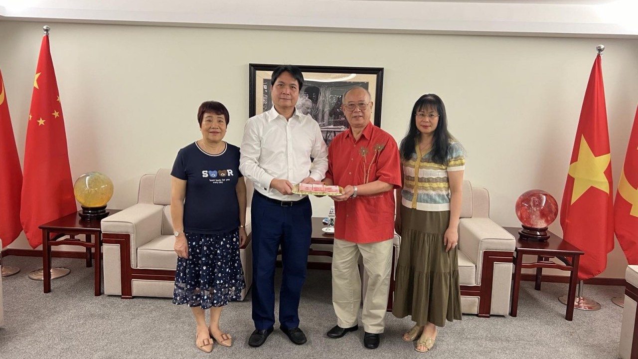 Người Việt Nam tại Quảng Châu, Trung Quốc phát huy và lan tỏa tình dân tộc, nghĩa đồng bào trong khắc phục hậu quả bão Yagi