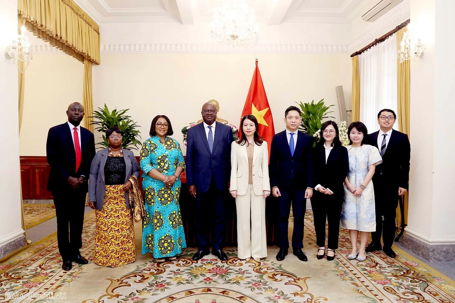 Thứ trưởng Ngoại giao Nguyễn Minh Hằng hội đàm với Thứ trưởng Ngoại giao và Hội nhập khu vực Ghana Thứ trưởng Ngoại giao Nguyễn Minh Hằng hội đàm với Thứ trưởng Ngoại giao và Hội nhập khu vực Ghana