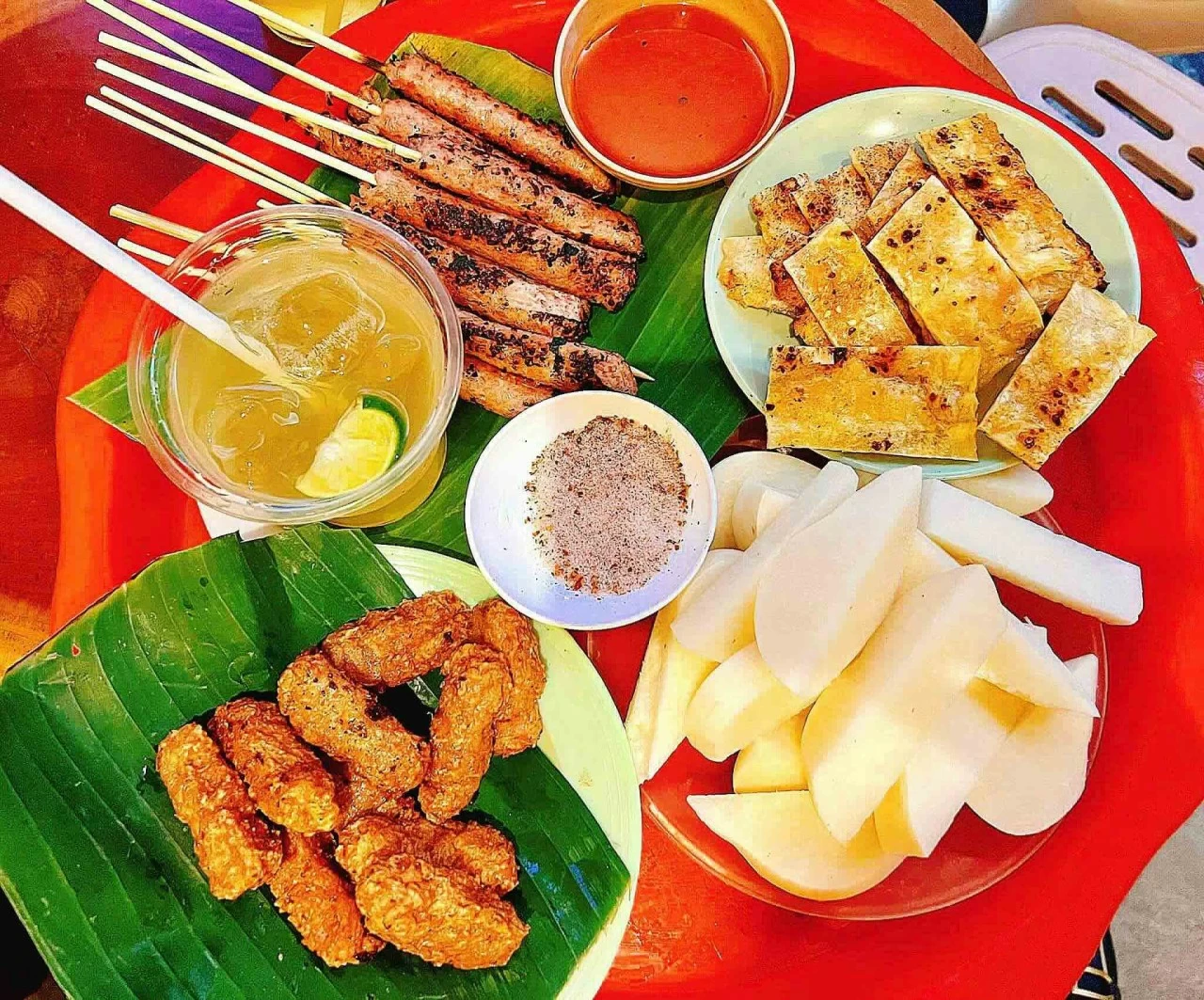 Thưởng thức những món ‘ăn chơi’ nổi tiếng ở phố cổ Hà Nội Thưởng thức những món ‘ăn chơi’ nổi tiếng ở phố cổ Hà Nội