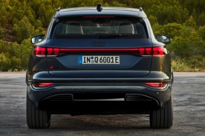 Xe điện Audi Q6 e-tron chốt giá bán từ 1,57 tỷ đồng tại Mỹ Xe điện Audi Q6 e-tron chốt giá bán từ 1,57 tỷ đồng tại Mỹ