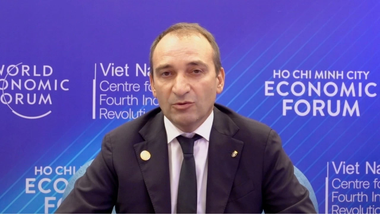 Chuyên gia quốc tế nhận định về vai trò quan trọng của TP. HCM trong thu hút nhân tài các nước Chuyên gia quốc tế nhận định về vai trò quan trọng của TP. HCM trong thu hút nhân tài các nước