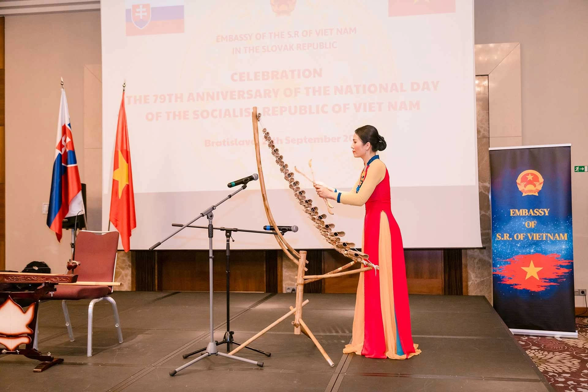 Kỷ niệm 79 năm Quốc khánh Việt Nam tại Slovakia Kỷ niệm 79 năm Quốc khánh Việt Nam tại Slovakia