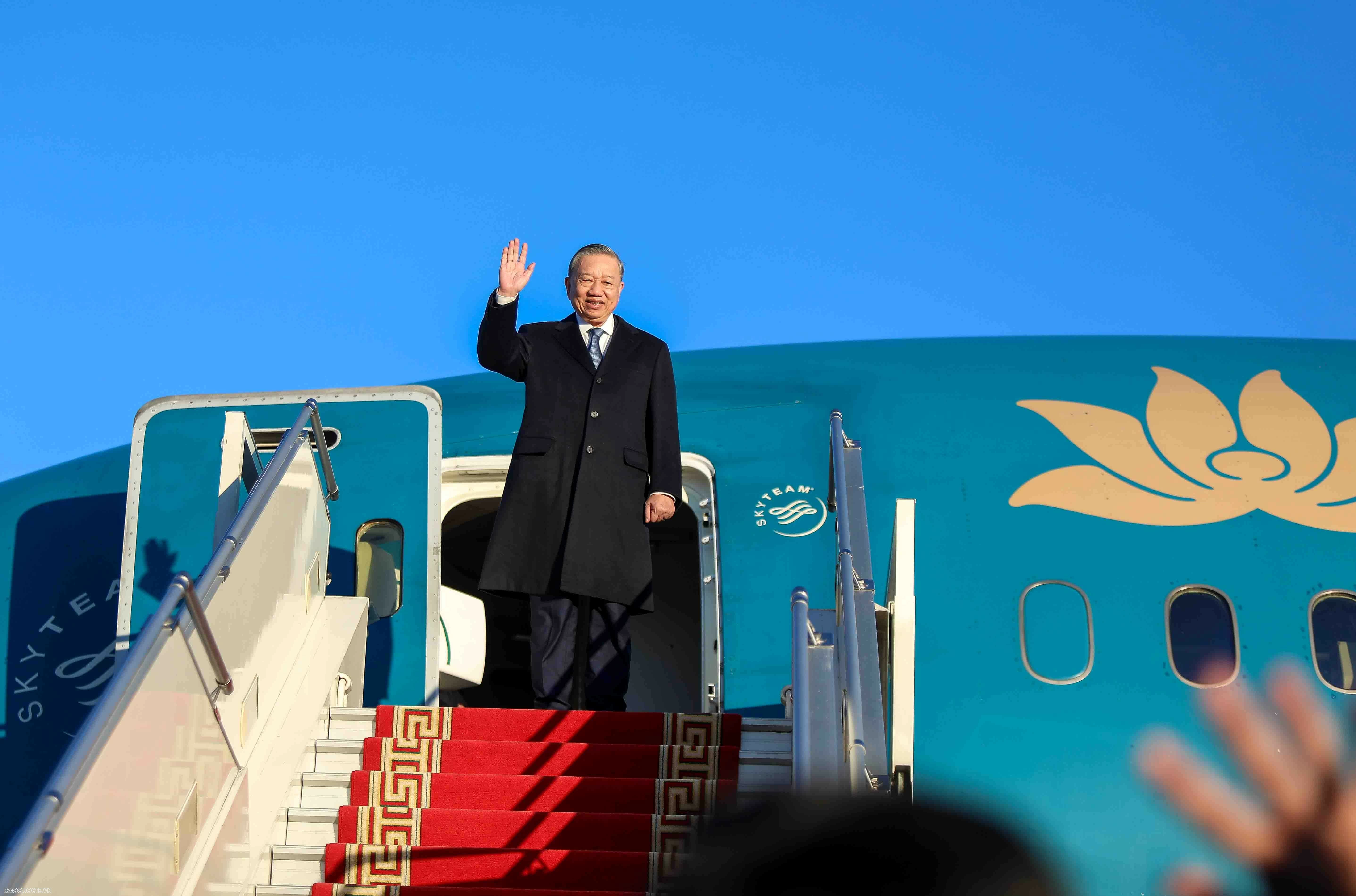 Tổng Bí thư, Chủ tịch nước Tô Lâm rời Mông Cổ, bắt đầu thăm cấp Nhà nước Ireland Tổng Bí thư, Chủ tịch nước Tô Lâm rời Mông Cổ, bắt đầu thăm cấp Nhà nước Ireland