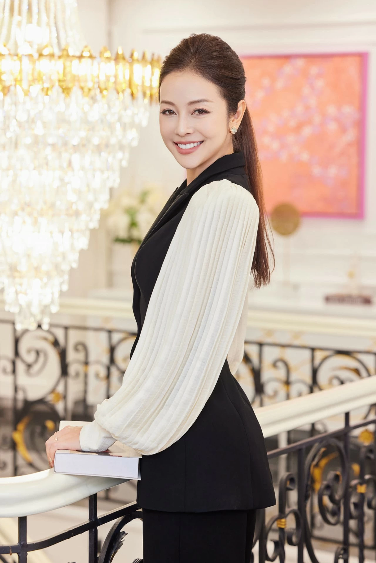 Hoa hậu Jennifer Phạm Hoa hậu Jennifer Phạm