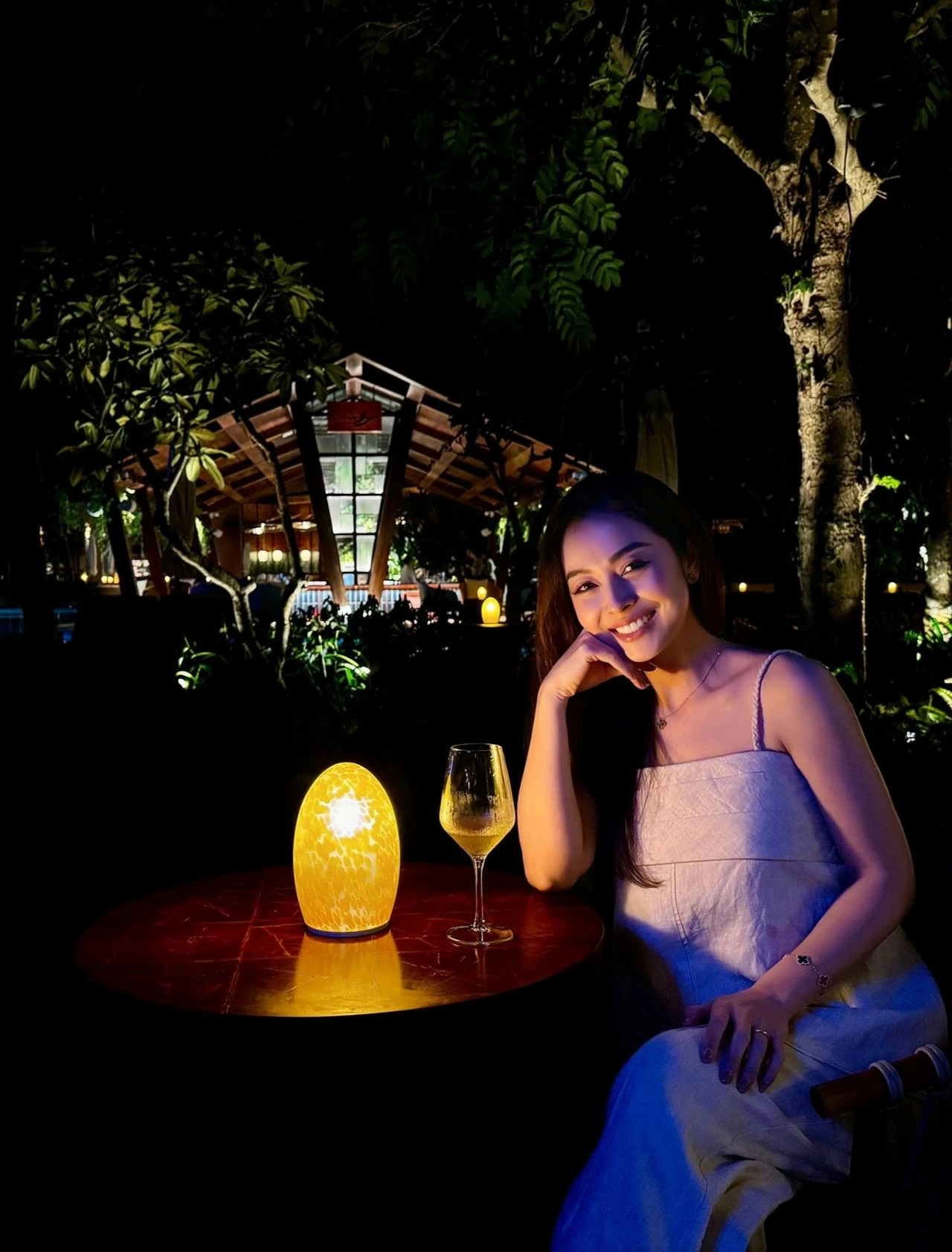 Hoa hậu Jennifer Phạm Hoa hậu Jennifer Phạm