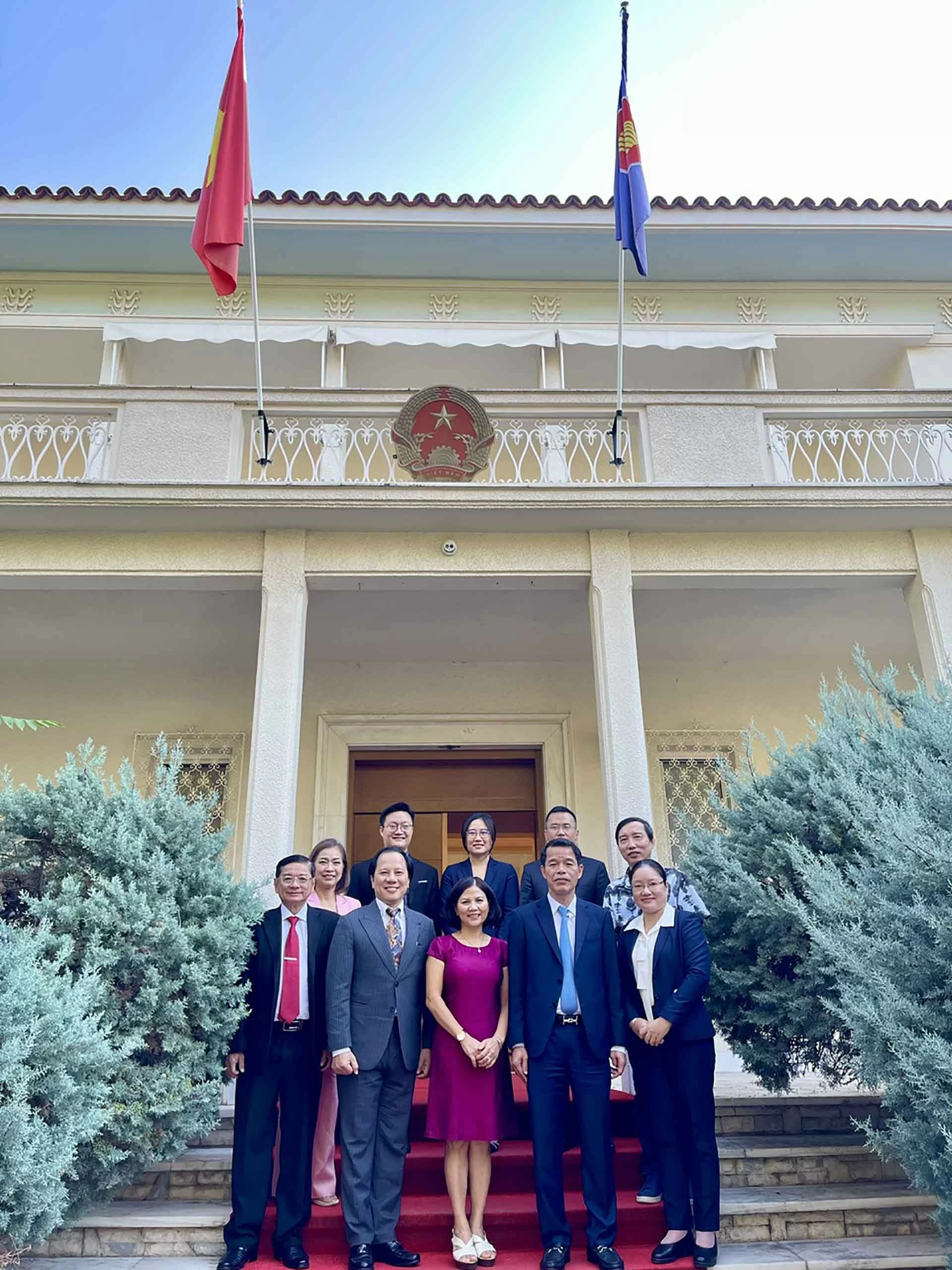 Đoàn Ban chỉ đạo công tác Thông tin đối ngoại thăm và làm việc tại Hy Lạp Đoàn Ban chỉ đạo công tác Thông tin đối ngoại thăm và làm việc tại Hy Lạp