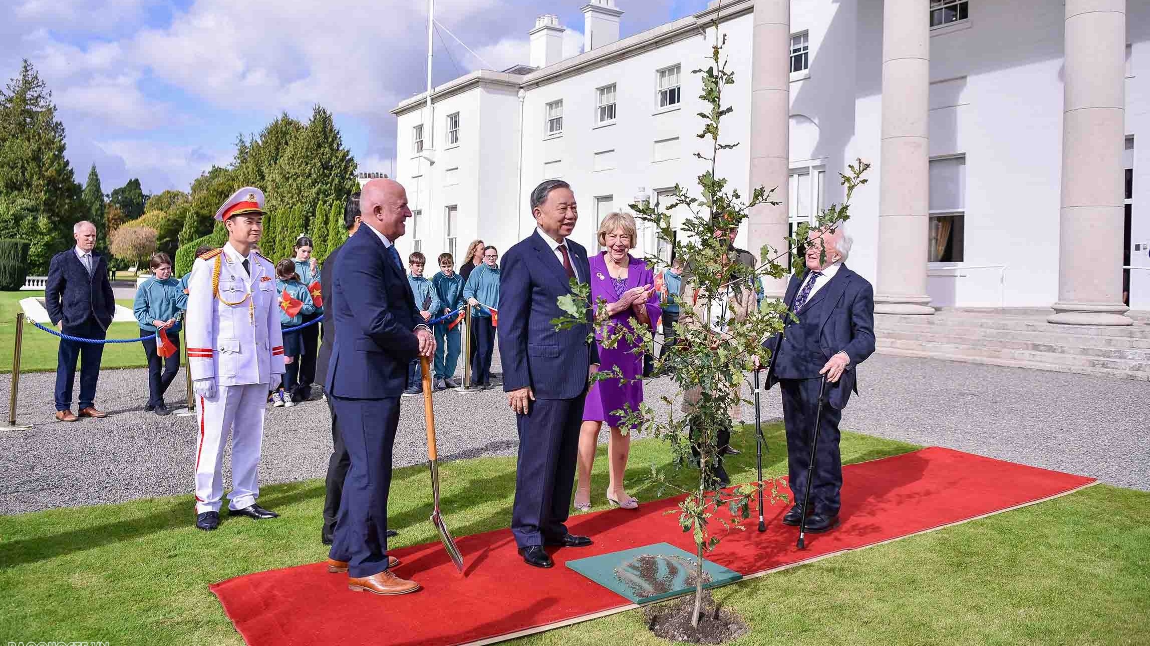 Tổng thống Michael Higgins: Việt Nam là đối tác thương mại hàng đầu của Ireland