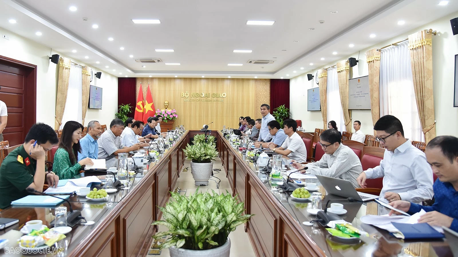 Tọa đàm khoa học về dự báo cục diện khu vực châu Á-Thái Bình Dương và Ấn Độ Dương đến năm 2030, tầm nhìn đến năm 2045 Tọa đàm khoa học về dự báo cục diện khu vực châu Á-Thái Bình Dương và Ấn Độ Dương đến năm 2030, tầm nhìn đến năm 2045