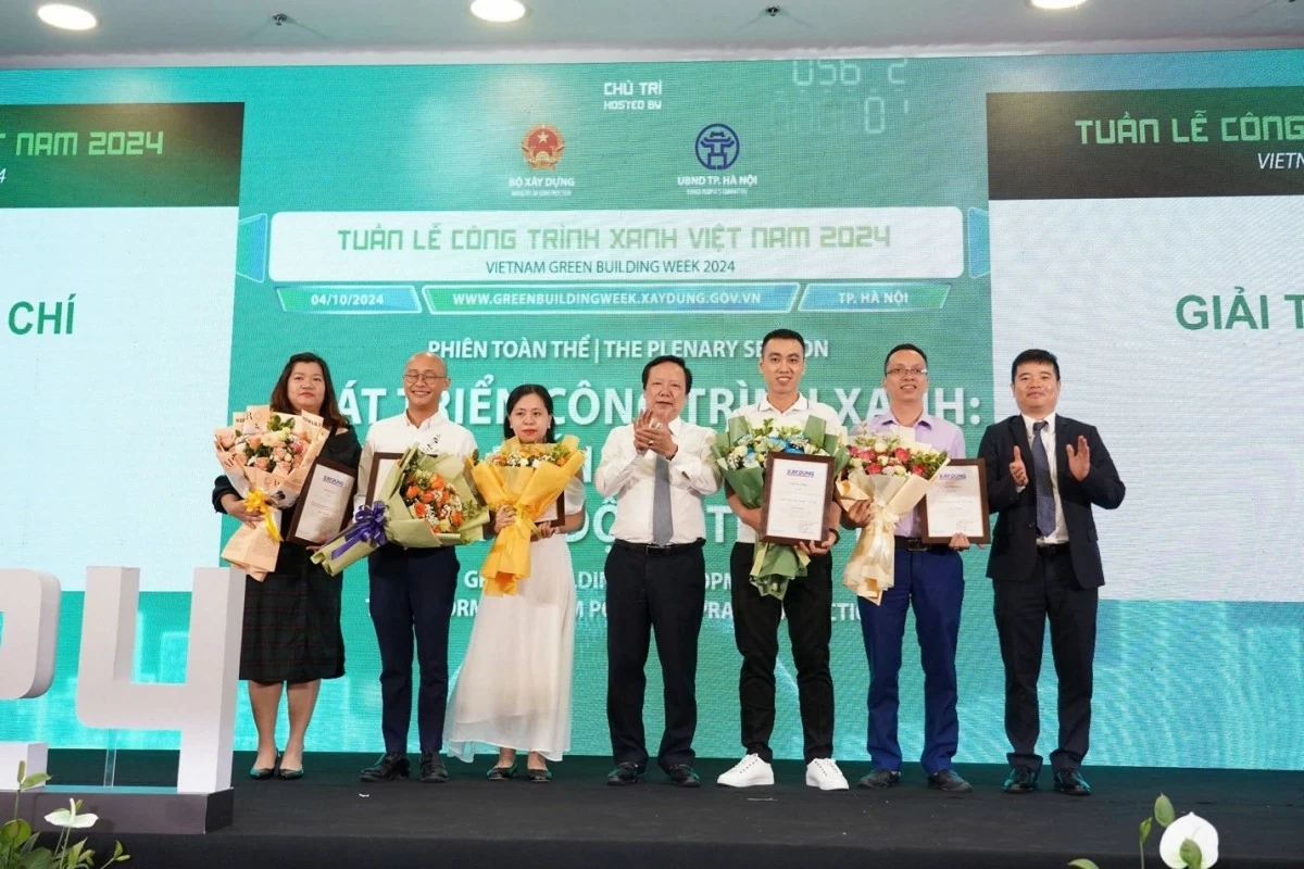Báo Thế giới và Việt Nam đoạt giải Khuyến khích Cuộc thi viết về Công trình xanh Việt Nam năm 2024 Báo Thế giới và Việt Nam đoạt giải Khuyến khích Cuộc thi viết về Công trình xanh Việt Nam năm 2024