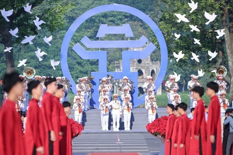 Khai mạc 'Ngày hội Văn hóa vì hòa bình' của Hà Nội. (Nguồn: VGP) Khai mạc 'Ngày hội Văn hóa vì hòa bình' của Hà Nội. (Nguồn: VGP)