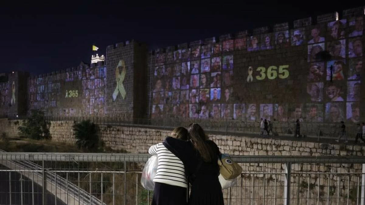 Một năm xung đột ở Gaza: Tổng thống Israel muốn thế giới ủng hộ, Hamas khẳng định người Palestine đang 'viết nên trang sử mới' Một năm xung đột ở Gaza: Tổng thống Israel muốn thế giới ủng hộ, Hamas khẳng định người Palestine đang 'viết nên trang sử mới'