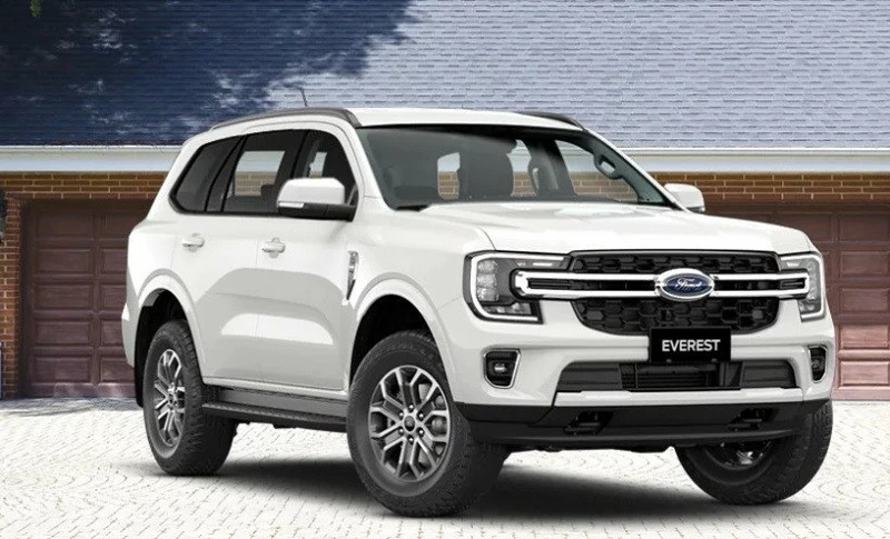 Ford Everest giảm cao nhất 131 triệu đồng Ford Everest giảm cao nhất 131 triệu đồng