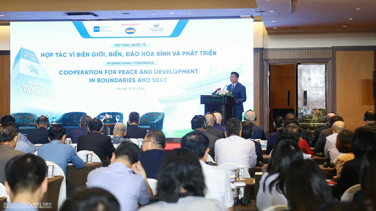 Khai mạc Hội thảo quốc tế về hợp tác vì biên giới, biển, đảo hòa bình và phát triển Khai mạc Hội thảo quốc tế về hợp tác vì biên giới, biển, đảo hòa bình và phát triển