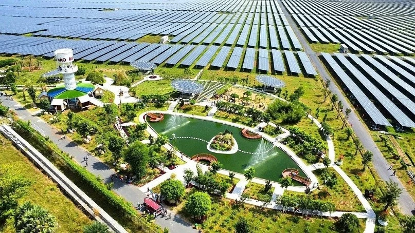 An Hảo Solar Farm -mô hình “đất kép” từ tư duy sáng tạo của Sao Mai Group. An Hảo Solar Farm -mô hình “đất kép” từ tư duy sáng tạo của Sao Mai Group.