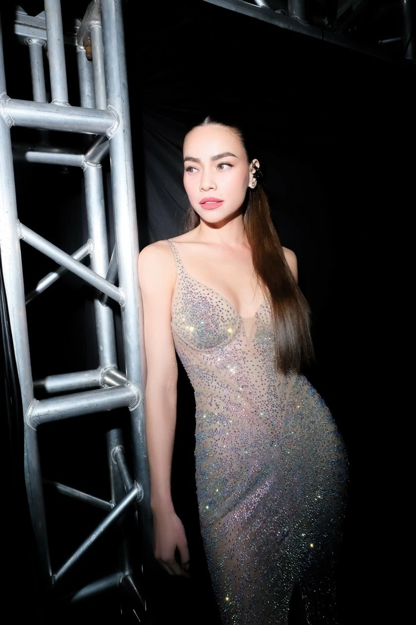 Ca sĩ Hồ Ngọc Hà Ca sĩ Hồ Ngọc Hà