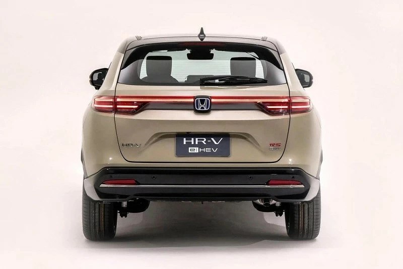 Vỏ đèn tối màu trên phiên bản Cận cảnh Honda HR-V 2025 vừa ra mắt tại Thái Lan, giá dự kiến từ 647 triệu đồng