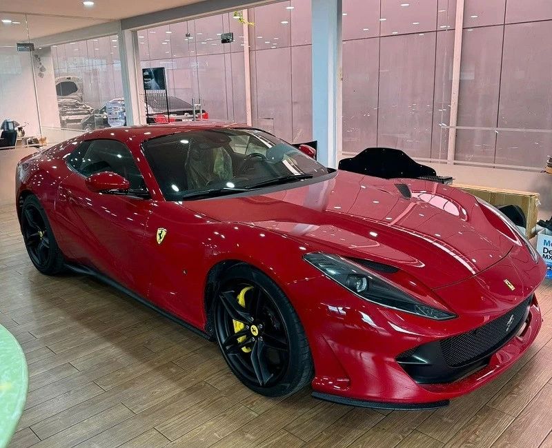Cận cảnh siêu xe Ferrari 812 GTS vừa về Việt Nam, giá dự kiến khoảng 20 tỷ đồng Cận cảnh siêu xe Ferrari 812 GTS vừa về Việt Nam, giá dự kiến khoảng 20 tỷ đồng