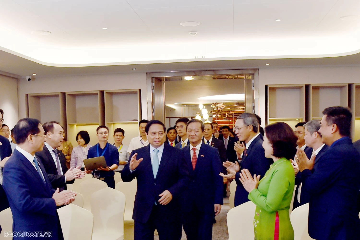 Thủ tướng Phạm Minh Chính gặp mặt các cơ quan đại diện Việt Nam tại Lào Thủ tướng Phạm Minh Chính gặp mặt các cơ quan đại diện Việt Nam tại Lào