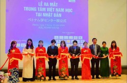 Ra mắt Trung tâm Việt Nam học tại Osaka, Nhật Bản
