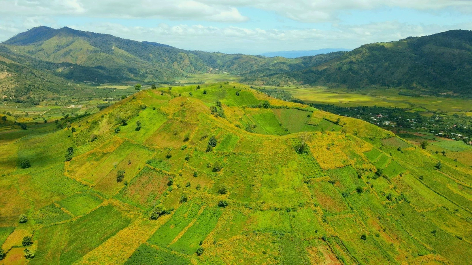 Gia Lai tạo bản sắc độc đáo trên bản đồ du lịch Việt Nam Gia Lai tạo bản sắc độc đáo trên bản đồ du lịch Việt Nam