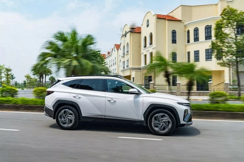 Cận cảnh Hyundai Tucson 2024 vừa ra mắt tại Việt Nam, giá từ 769 triệu đồng Cận cảnh Hyundai Tucson 2024 vừa ra mắt tại Việt Nam, giá từ 769 triệu đồng