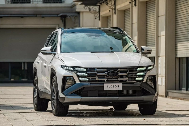 Cận cảnh Hyundai Tucson 2024 vừa ra mắt tại Việt Nam, giá từ 769 triệu đồng Cận cảnh Hyundai Tucson 2024 vừa ra mắt tại Việt Nam, giá từ 769 triệu đồng