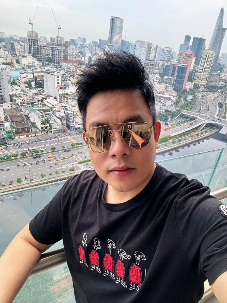 Sao Việt Sao Việt