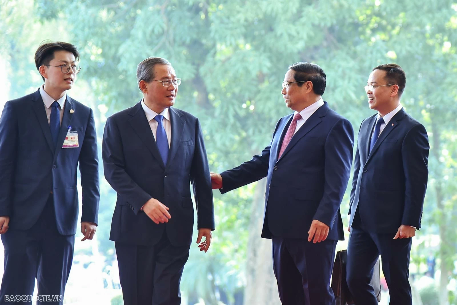 Sáng ngày 13/10, tại Phủ Chủ tịch, Thủ tướng Chính phủ Phạm Minh Chính đã chủ trì lễ đón chính thức Thủ tướng Trung Quốc Lý Cường. (Ảnh: Anh Sơn) Sáng ngày 13/10, tại Phủ Chủ tịch, Thủ tướng Chính phủ Phạm Minh Chính đã chủ trì lễ đón chính thức Thủ tướng Trung Quốc Lý Cường. (Ảnh: Anh Sơn)