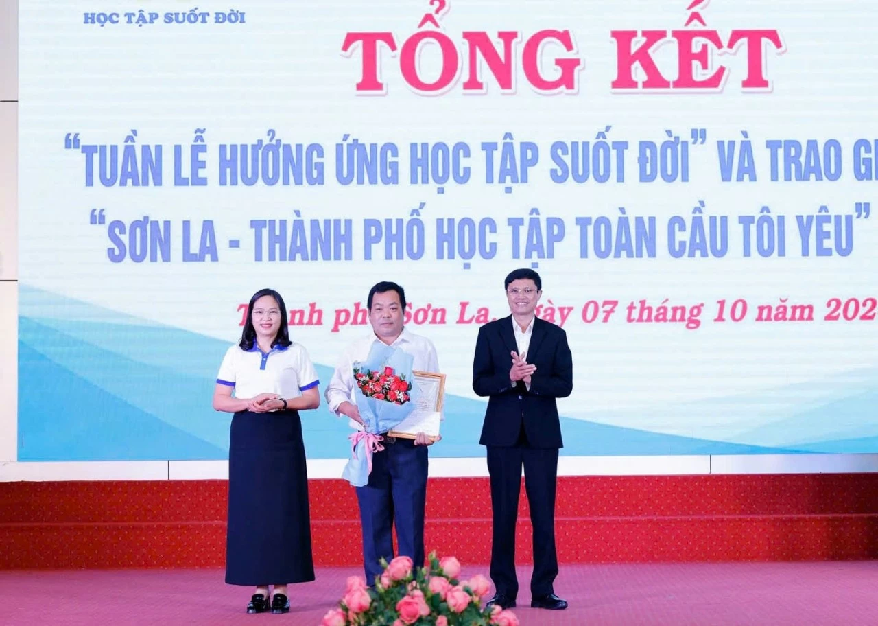 Thành phố Sơn La quyết tâm thực hiện các cam kết xây dựng ‘Thành phố học tập toàn cầu của UNESCO’ Thành phố Sơn La quyết tâm thực hiện các cam kết xây dựng ‘Thành phố học tập toàn cầu của UNESCO’