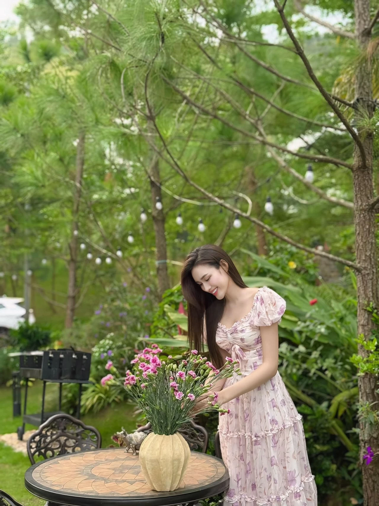 Hoa hậu Đỗ Thị Hà Không thể rời mắt trước gu thời trang đời thường của Hoa hậu Đỗ Thị Hà