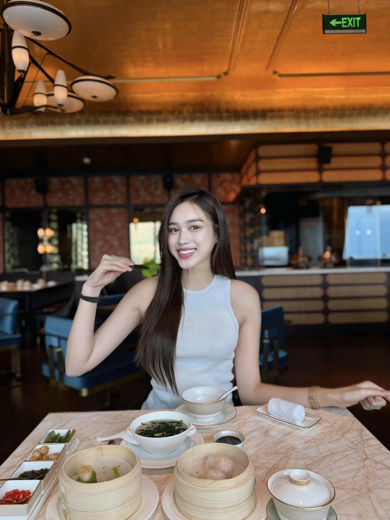 Sao Việt Sao Việt