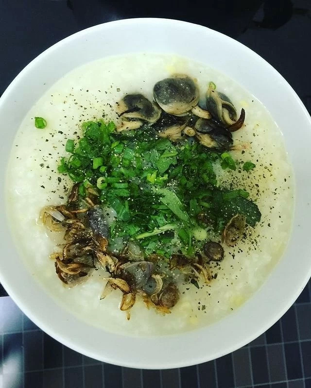 Trong thịt ngán có chứa đầy đủ các chất protid, glucid, lipid, nhiều vitamin và những chất khoáng cần thiết cho cơ thể. (Nguồn: Vietnamnet) Trong thịt ngán có chứa đầy đủ các chất protid, glucid, lipid, nhiều vitamin và những chất khoáng cần thiết cho cơ thể. (Nguồn: Vietnamnet)