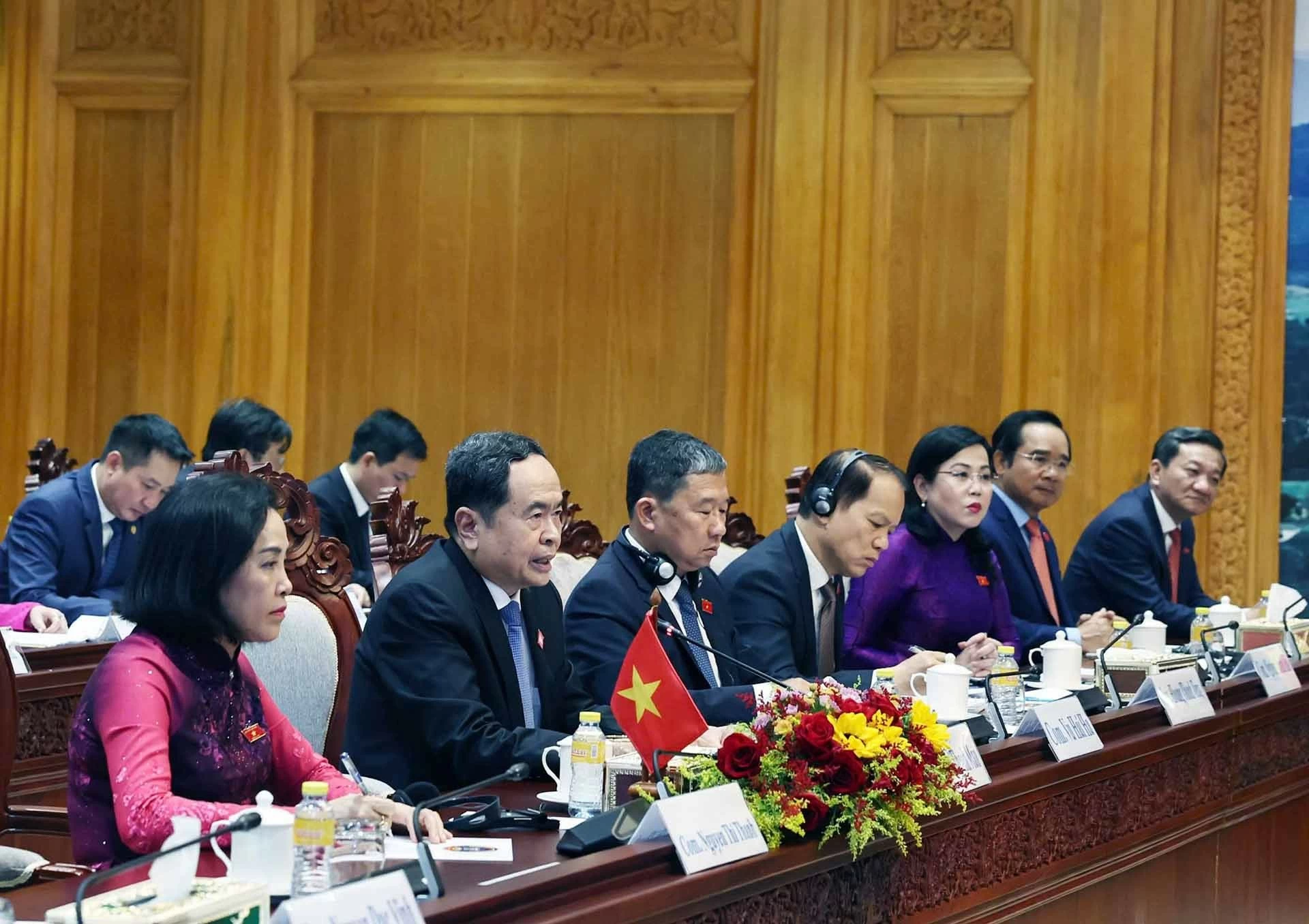 Chủ tịch Quốc hội Trần Thanh Mẫn hội đàm với Chủ tịch Quốc hội Lào Saysomphone Phomvihane Chủ tịch Quốc hội Trần Thanh Mẫn hội đàm với Chủ tịch Quốc hội Lào Saysomphone Phomvihane