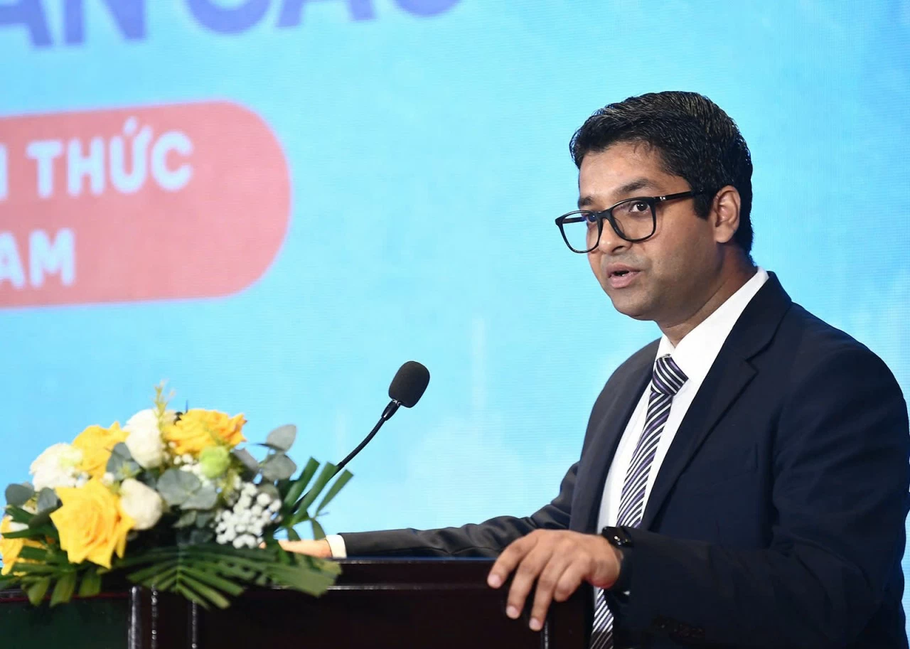 Giải 'bài toán' chuyển dịch năng lượng bền vững cho Việt Nam Giải 'bài toán' chuyển dịch năng lượng bền vững cho Việt Nam