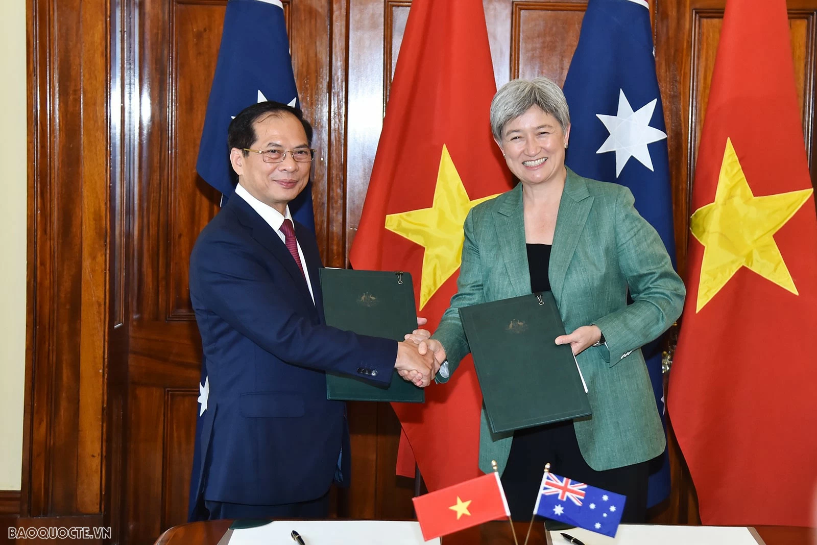 Việt Nam-Australia ký Chương trình hành động triển khai quan hệ Đối tác chiến lược toàn diện giai đoạn 2024-2027 Hội nghị Bộ trưởng Ngoại giao Việt Nam Australia lần thứ 6